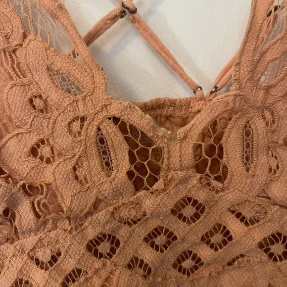 FP Movement by Free People Bralette Top / Crop Top Light Pink / Peach Lace -  S - Picture 6 of 9